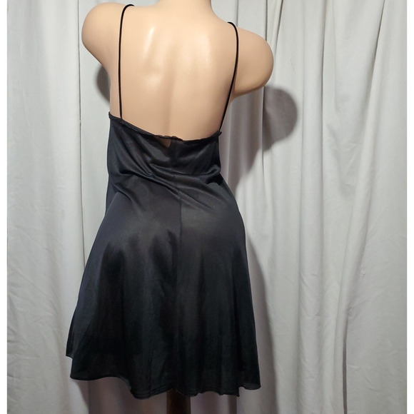 MILCO Babydoll Nightgown Teddie BLACK SATIN Plunge Neck Short Lingerie 18/20 2X - Picture 4 of 6
